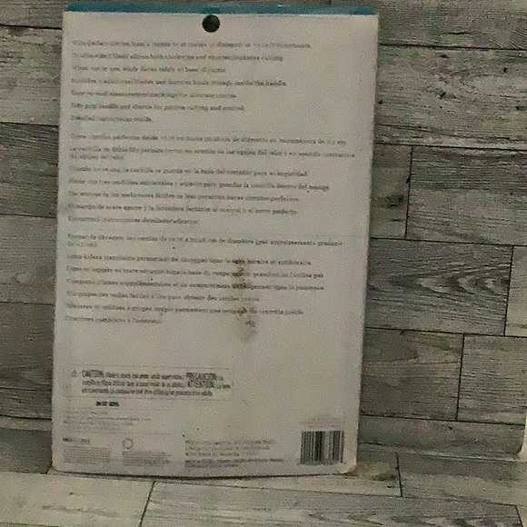 Martha Stewart crafts large circle cutter new - Picture 4 of 6